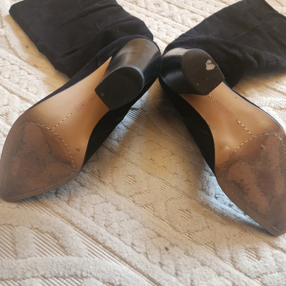 6 Black Suede knee high boots - Picture 3 of 8